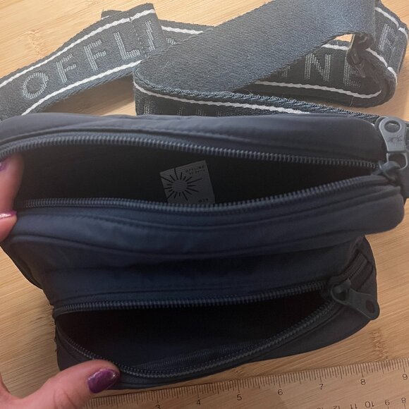 Aerie crossbody bag - Picture 2 of 3